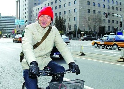 电动车 自行车 开两会说“两车”